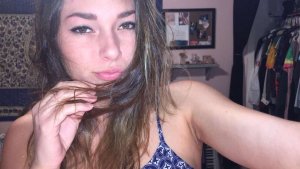 Oura incall escort in Germantown, WI